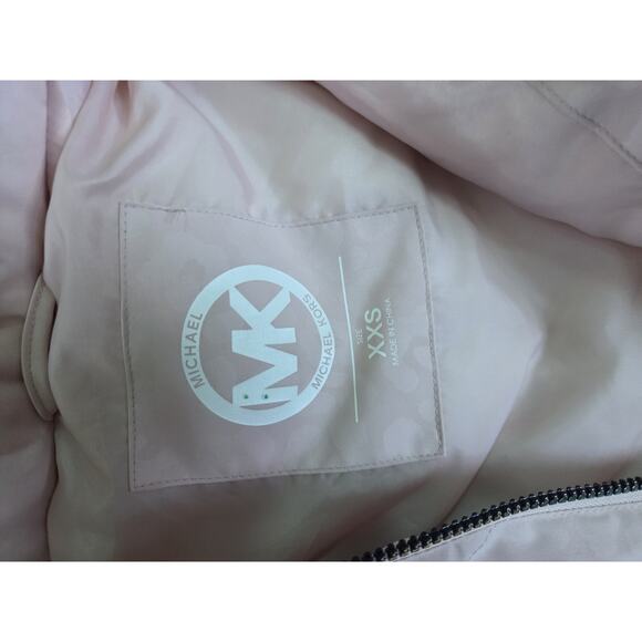 MICHAEL Michael Kors Plus Size X Cheetah Print Faux-Fur-Trim Hooded Vest in pink - Picture 5 of 8